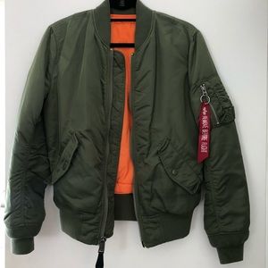 Alpha industries green bomber